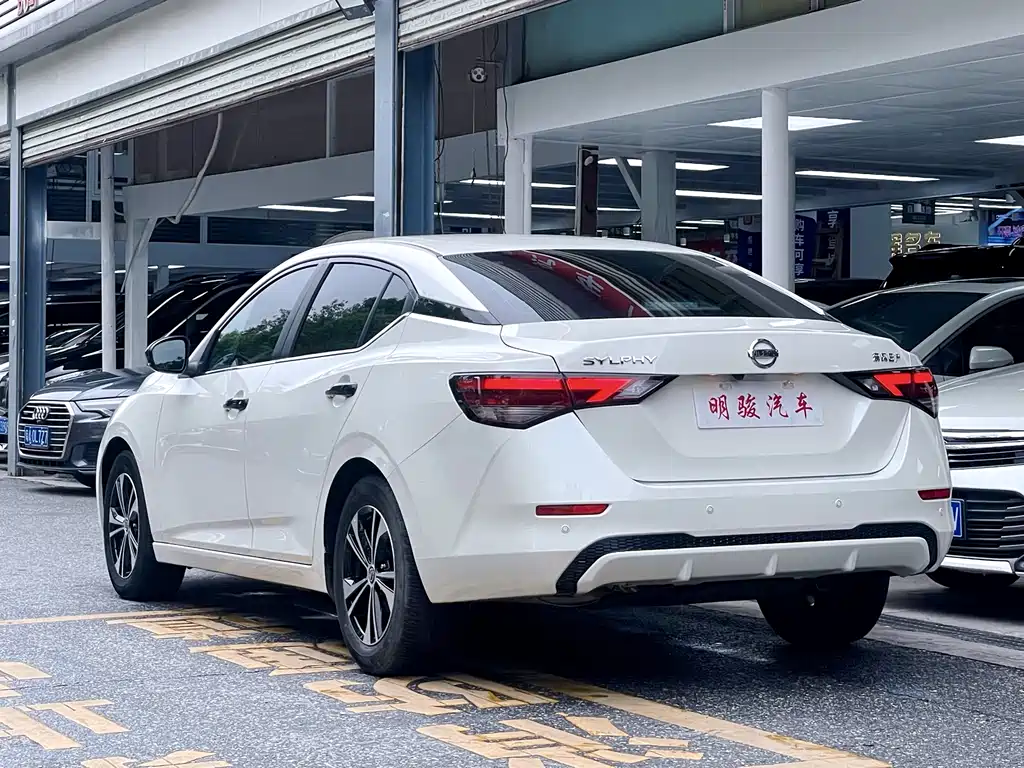 Nissan Sylphy 2023 — фото 4
