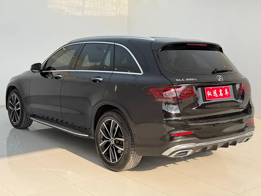 Mercedes-Benz GLC 2019 — фото 19