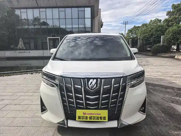 Toyota Alphard 2018