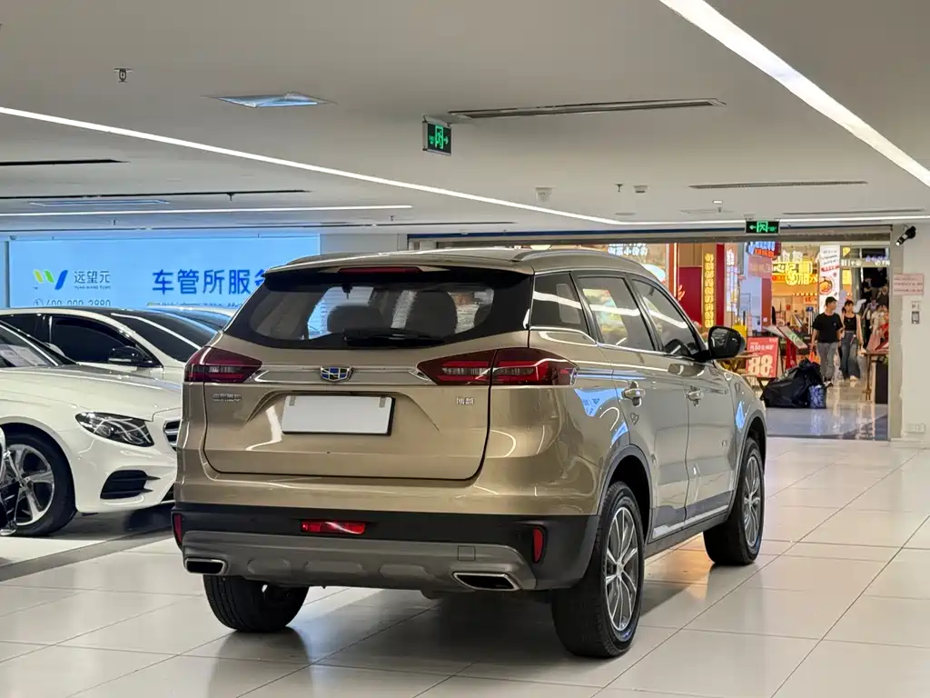 Geely Boyue 2019 — фото 4