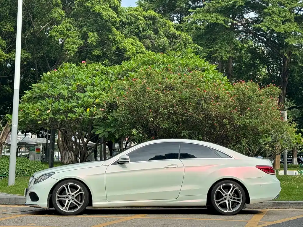 Mercedes-Benz E-Class 2015 — фото 4