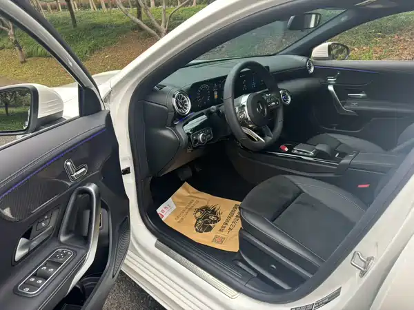 Mercedes-Benz A-Class 2022