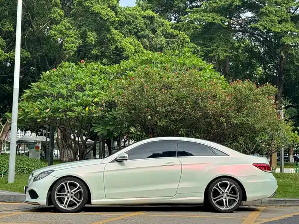 Mercedes-Benz E-Class 2015