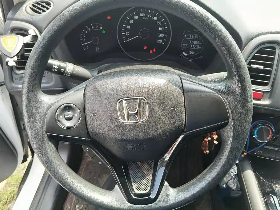 Honda Vezel 2017 — фото 15
