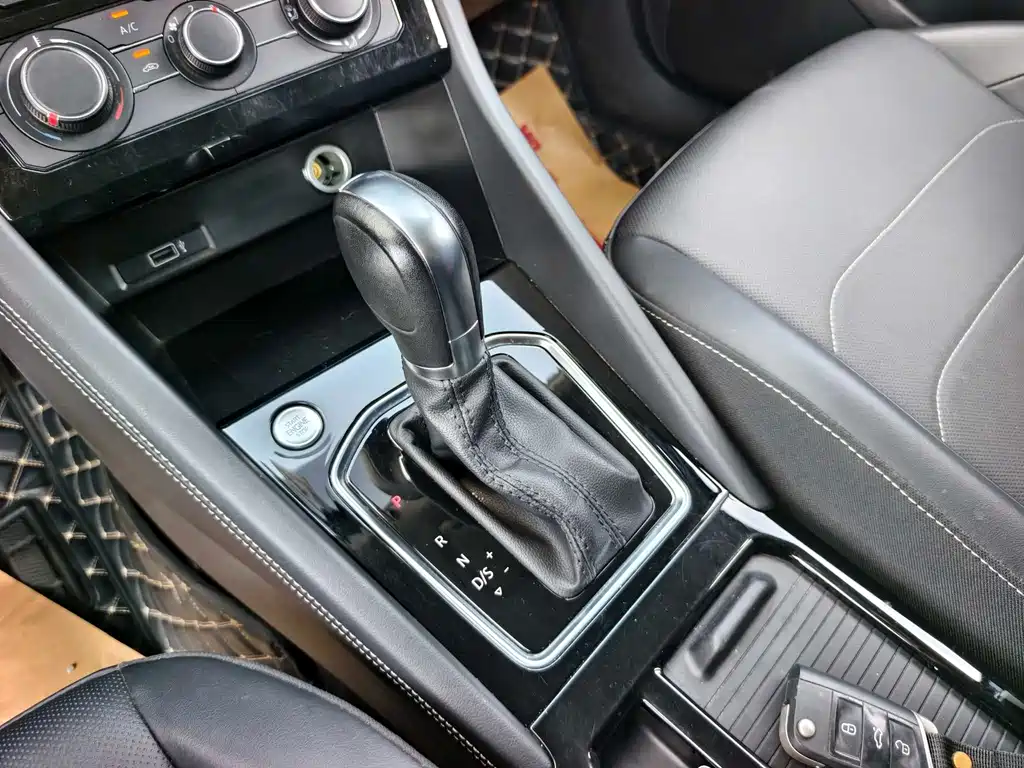 Jetta VS5 2022