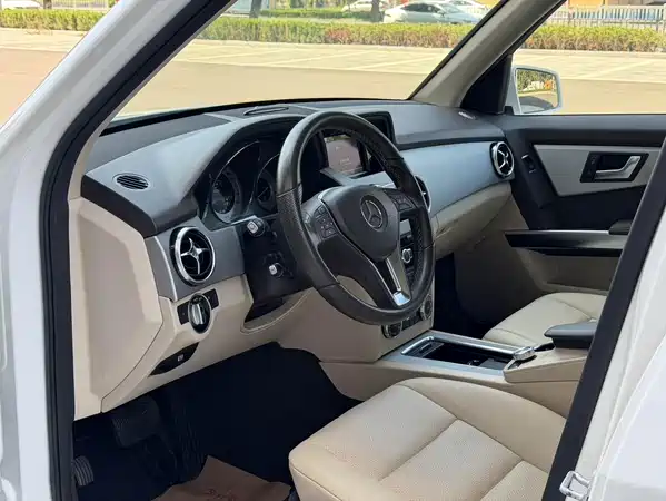 Mercedes-Benz GLK-Class 2013