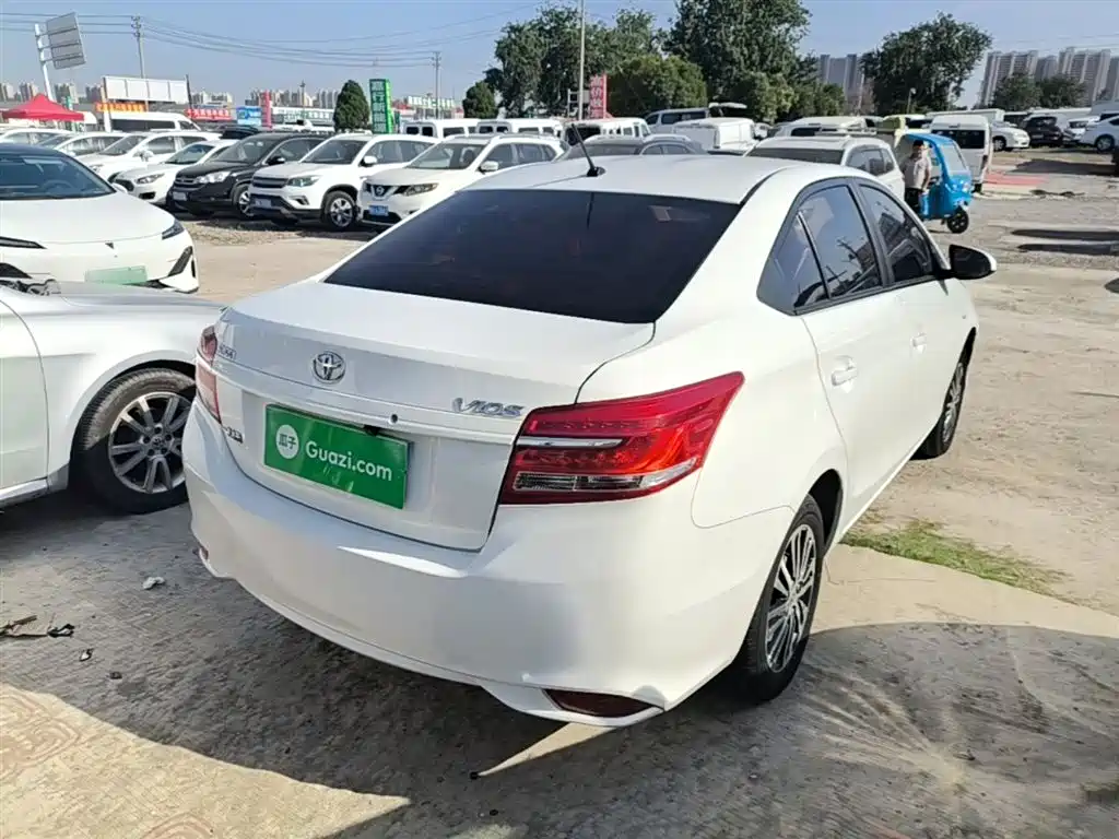 Toyota Vios 2017 — фото 7