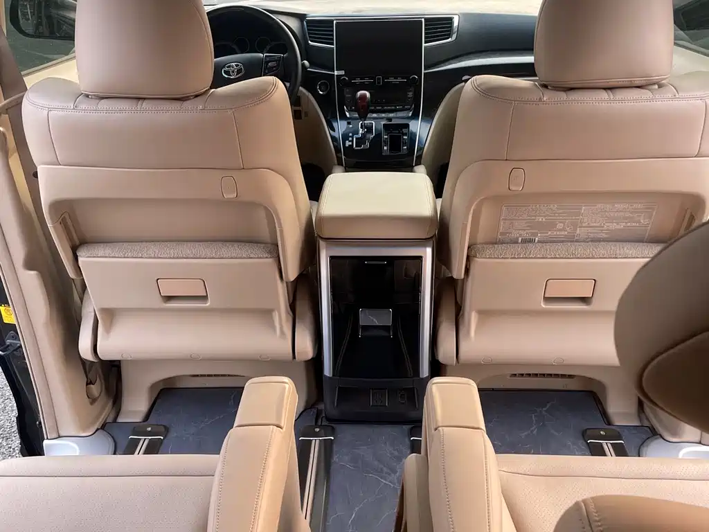 Toyota Alphard 2011 — фото 11