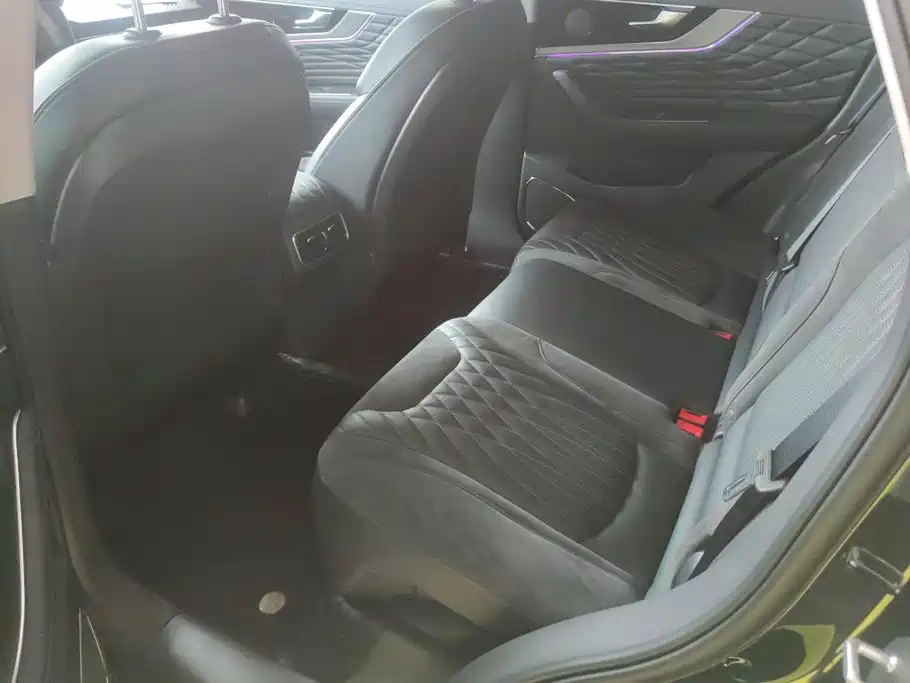Hongqi HS5 2023 — фото 11
