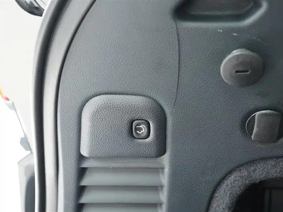 Jeep Grand Cherokee 2015 — фото 25