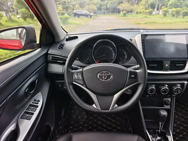 Toyota Yaris L 2018
