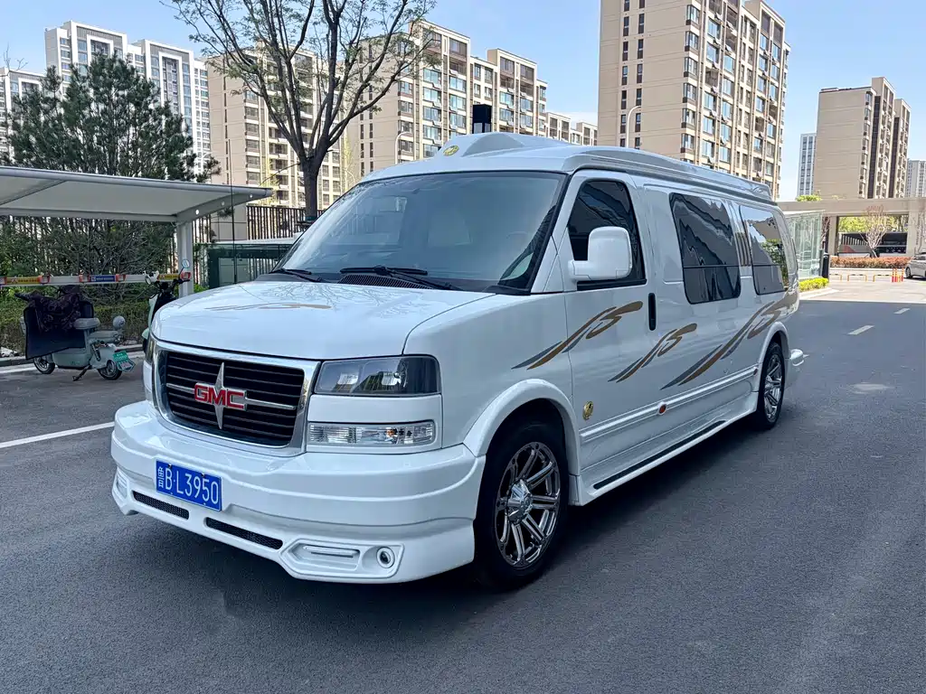 GMC Savana 2012