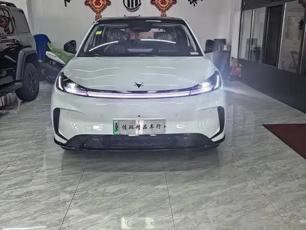 Arcfox Beta T1 2026