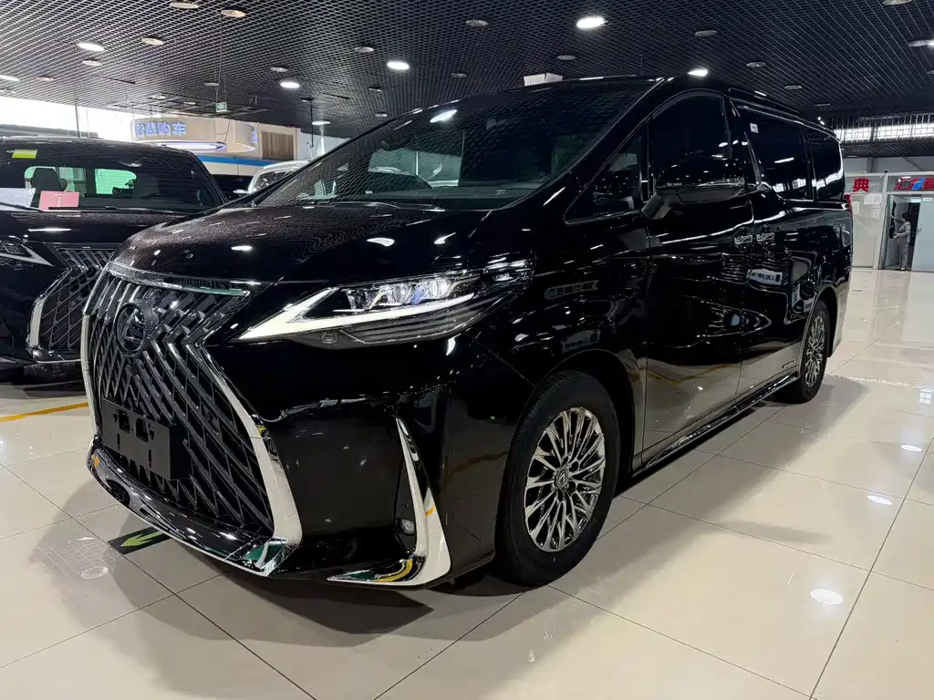 Lexus LM 2021