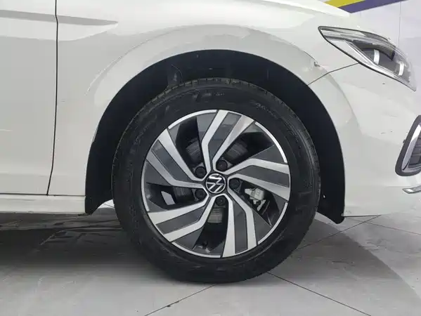 Volkswagen Bora 2025