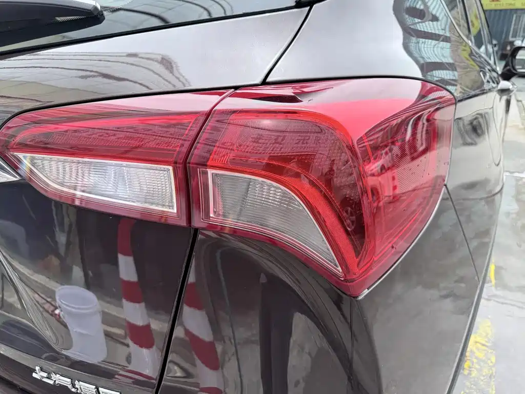 Buick Envision Plus 2018 — фото 20