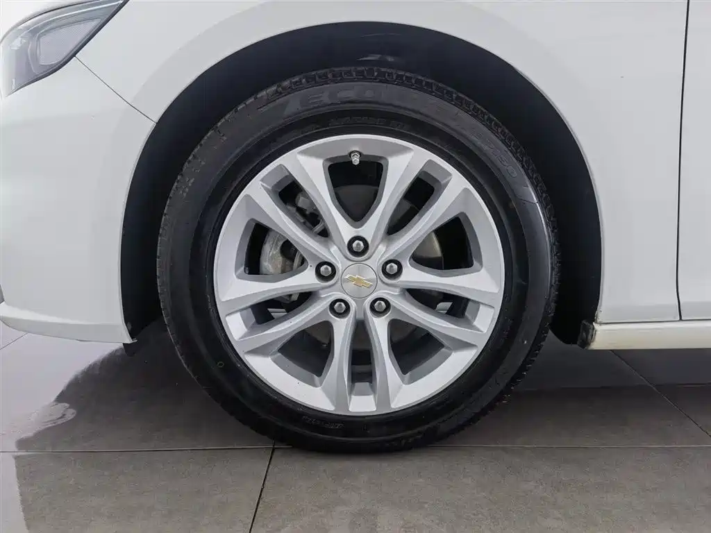 Chevrolet Malibu XL 2017 — фото 17