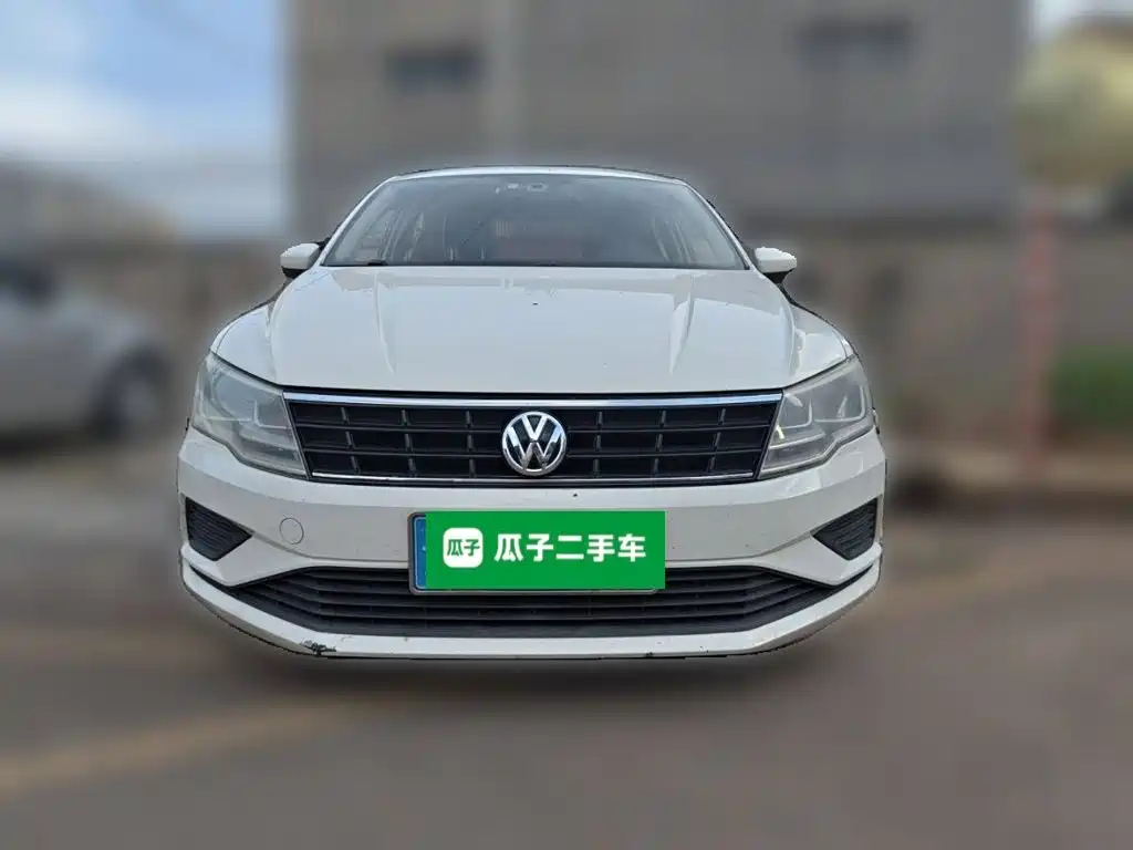 Volkswagen Jetta 2018 — фото 24