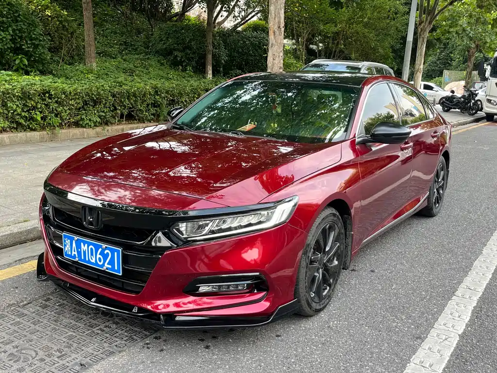 Honda Accord 2018 — фото 3