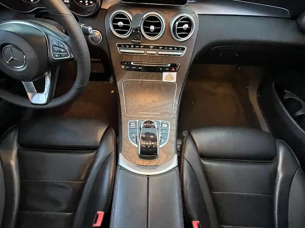 Mercedes-Benz GLC 2019 — фото 16