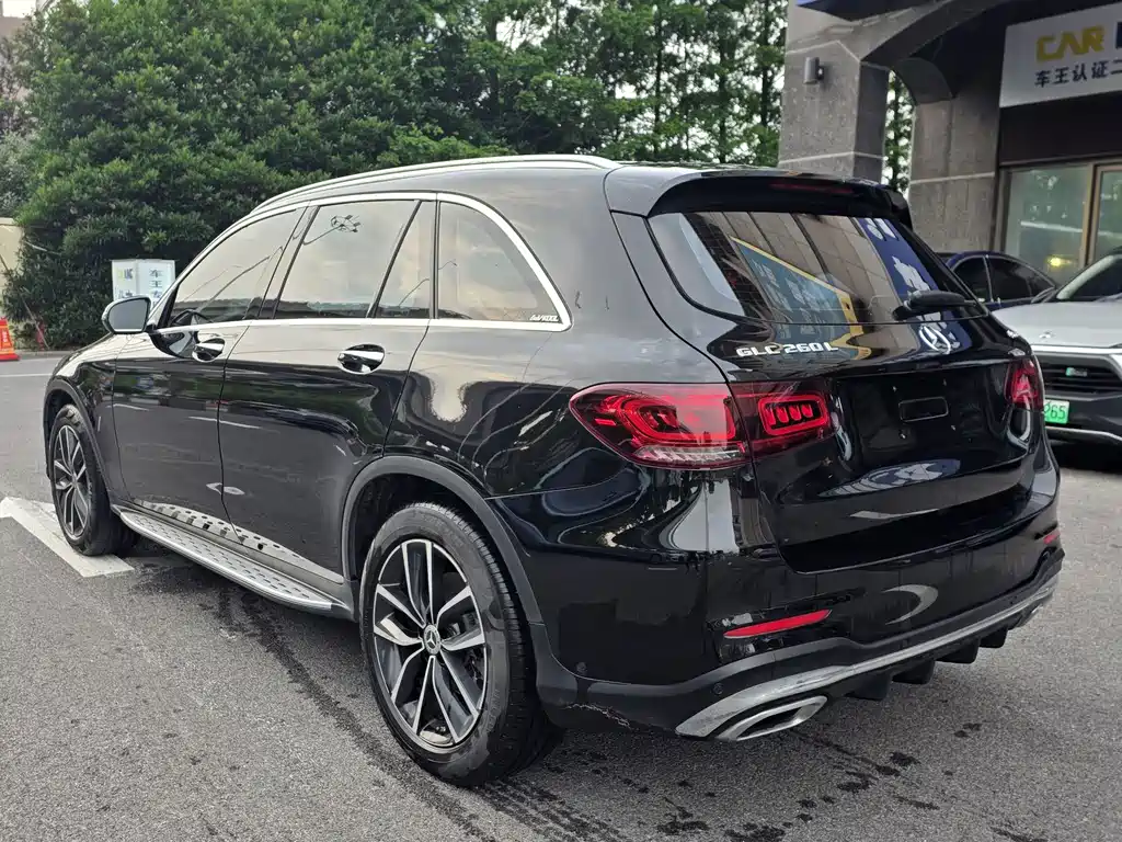 Mercedes-Benz GLC 2022 — фото 11