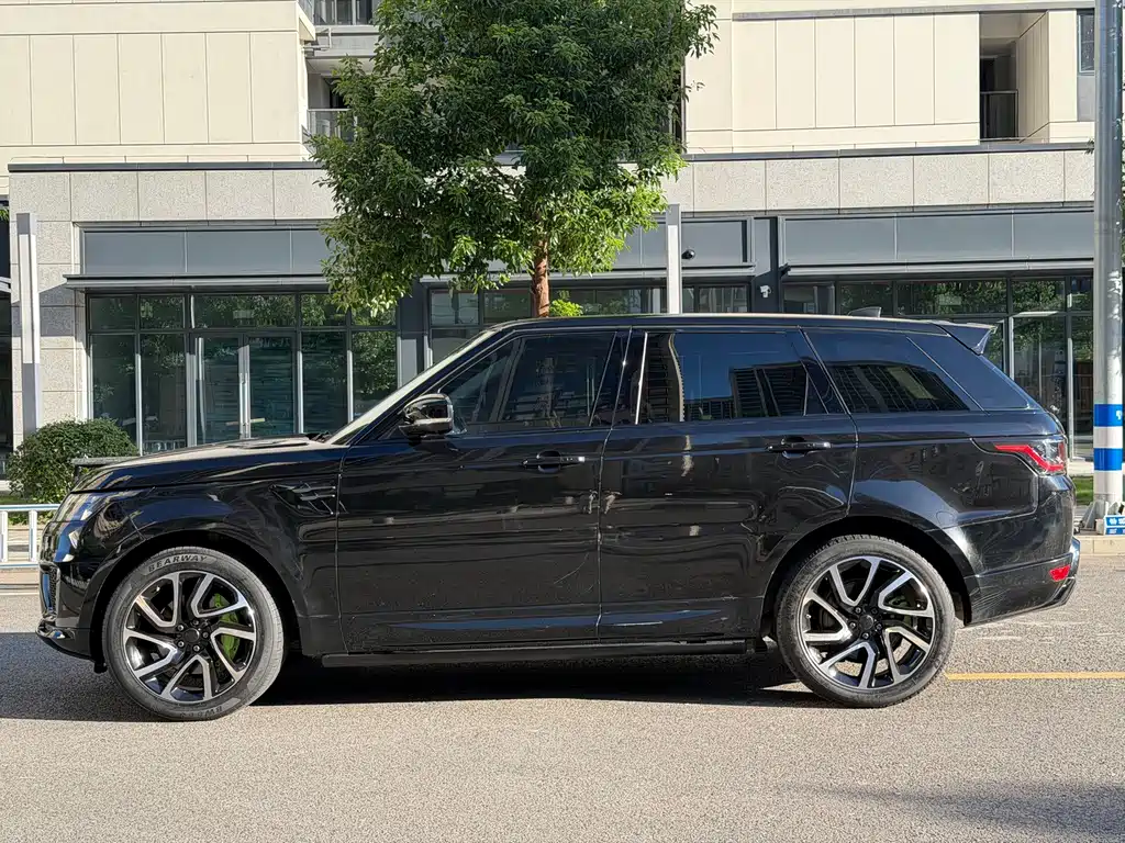 Land Rover Range Rover Sport 2020 — фото 4