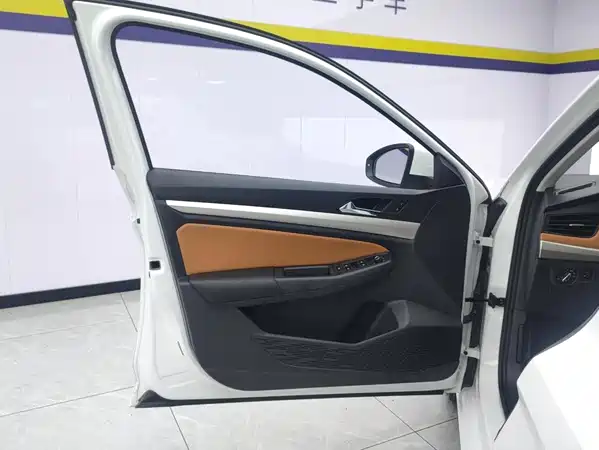 Volkswagen Bora 2025