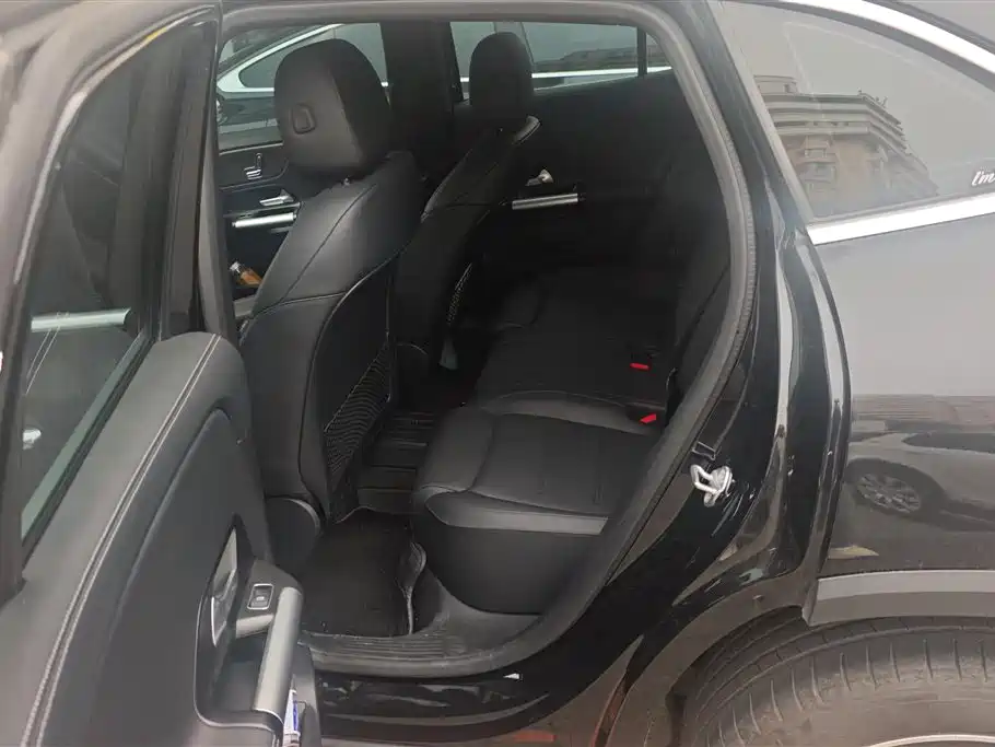 Mercedes-Benz GLA 2023 — фото 11