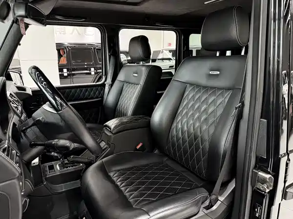 Mercedes-Benz G-Class 2011