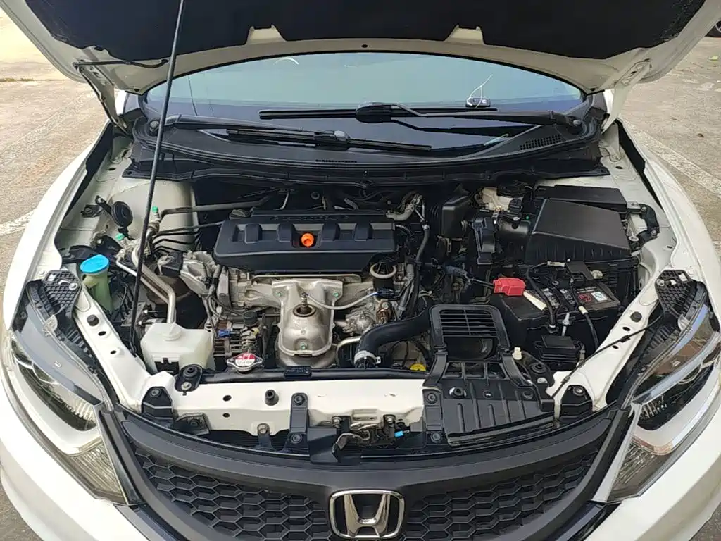 Honda Jade 2015 — фото 16