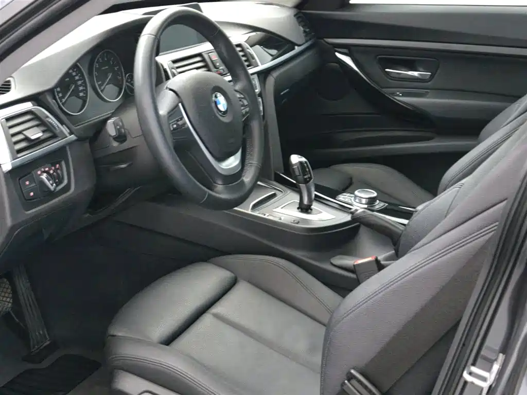 BMW 3 Series GT 2018 — фото 7