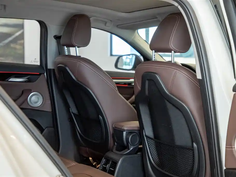 BMW X2 2024 — фото 16