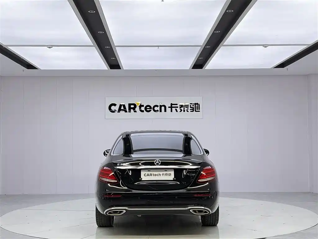 Mercedes-Benz E-Class 2020 — фото 14