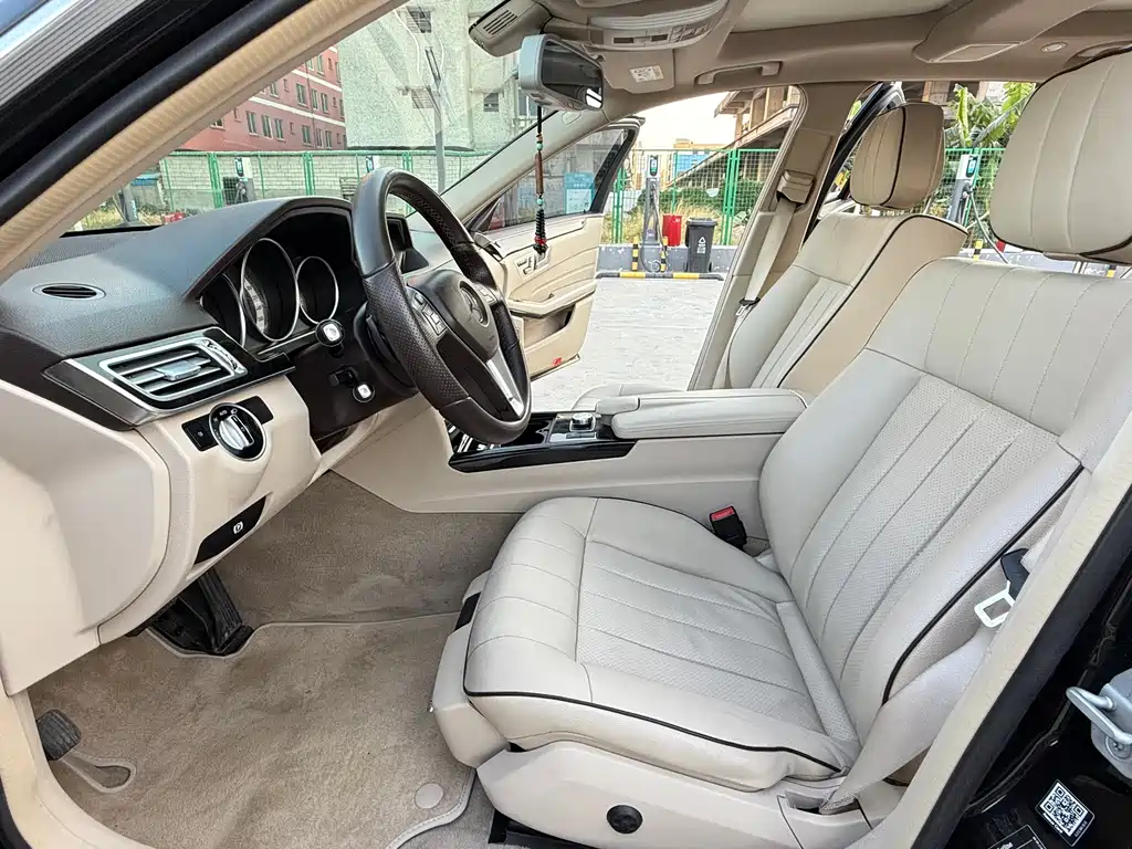 Mercedes-Benz E-Class 2015 — фото 4