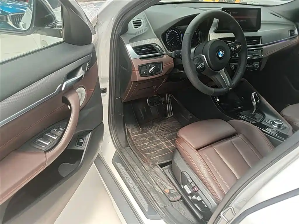 BMW X2 2022 — фото 12