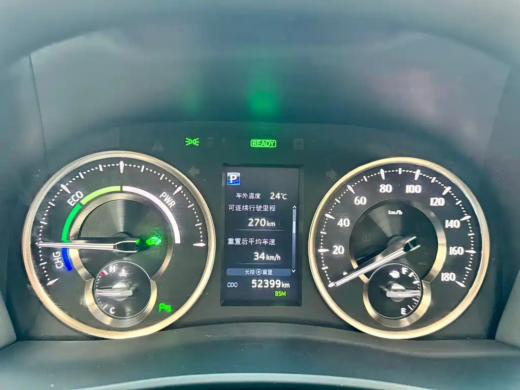 Toyota Alphard 2020 — фото 12