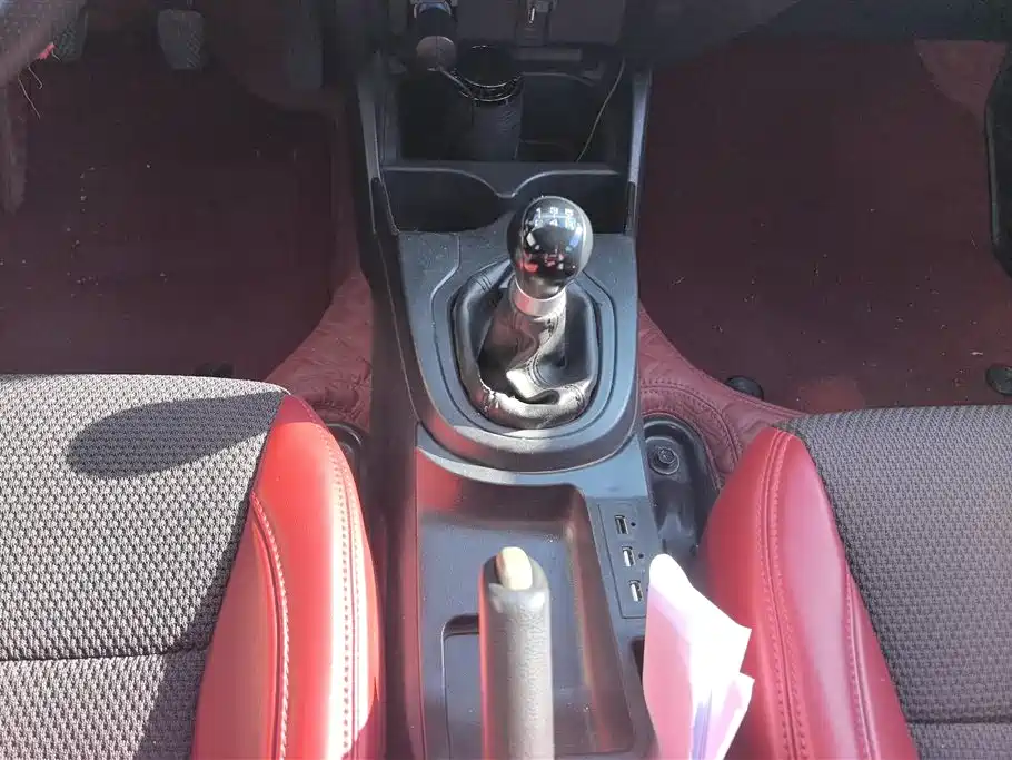 Honda Fit 2018 — фото 16