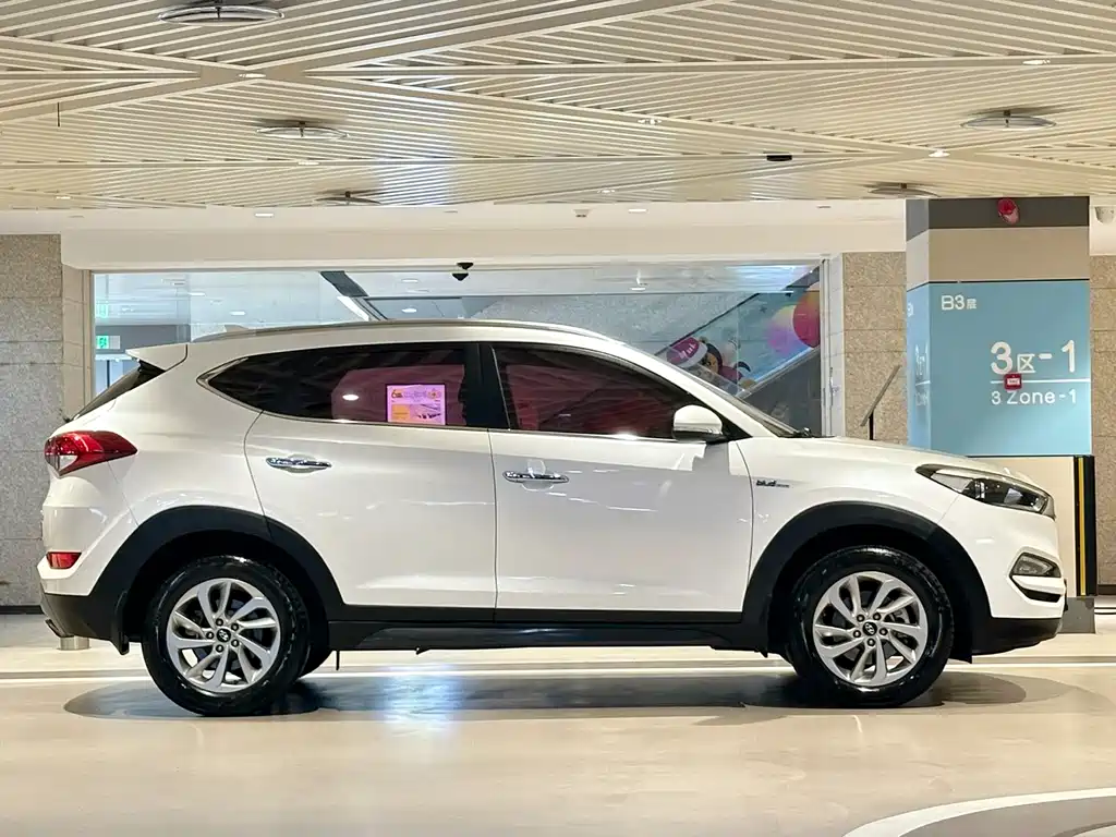 Hyundai Tucson 2018 — фото 4