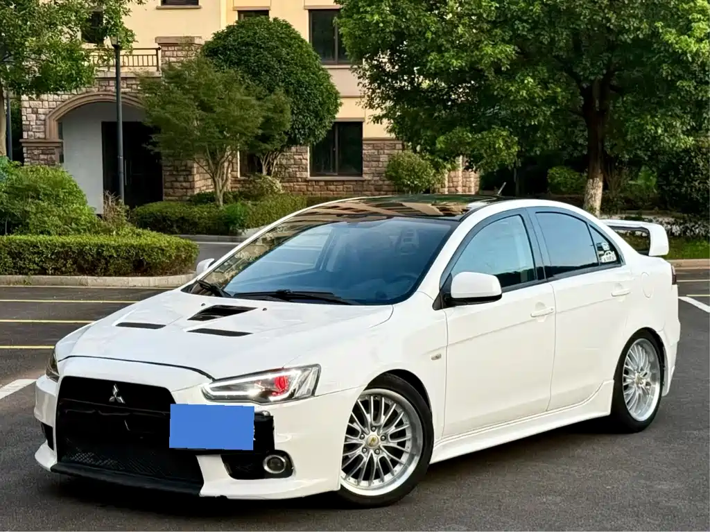 Mitsubishi Lancer EX 2014 — фото 1