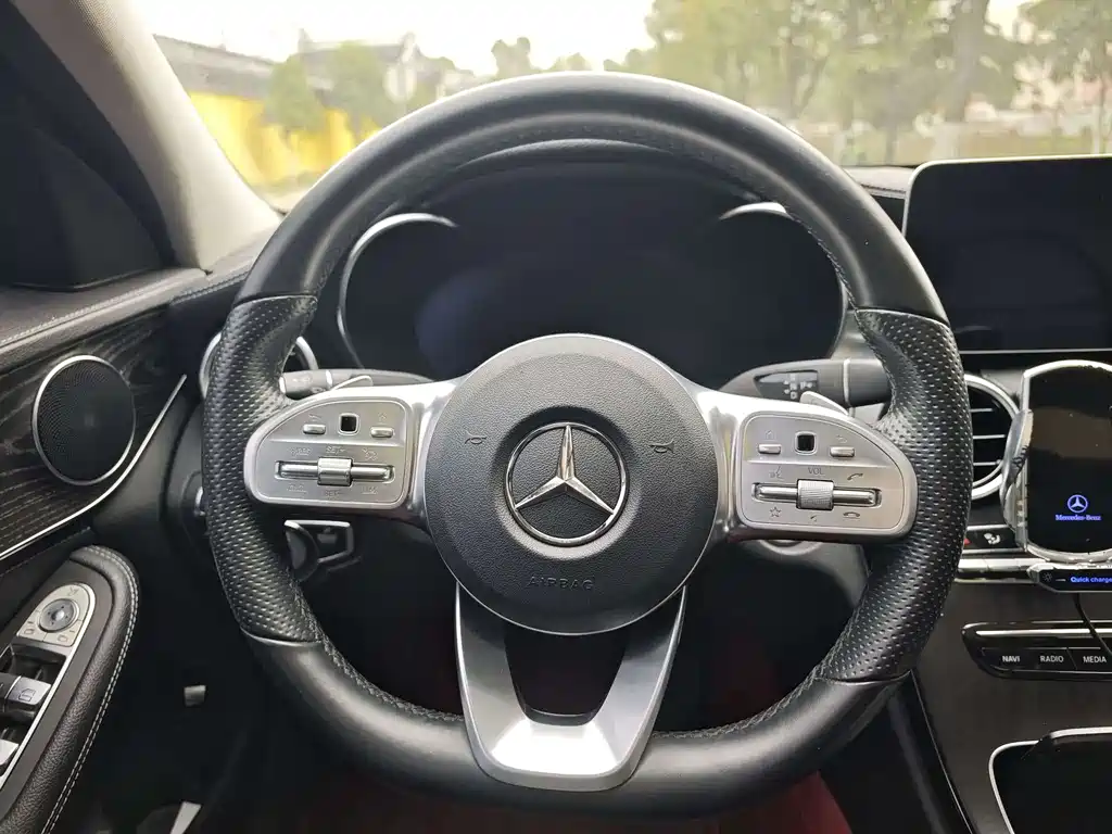 Mercedes-Benz C-Class 2020 — фото 16
