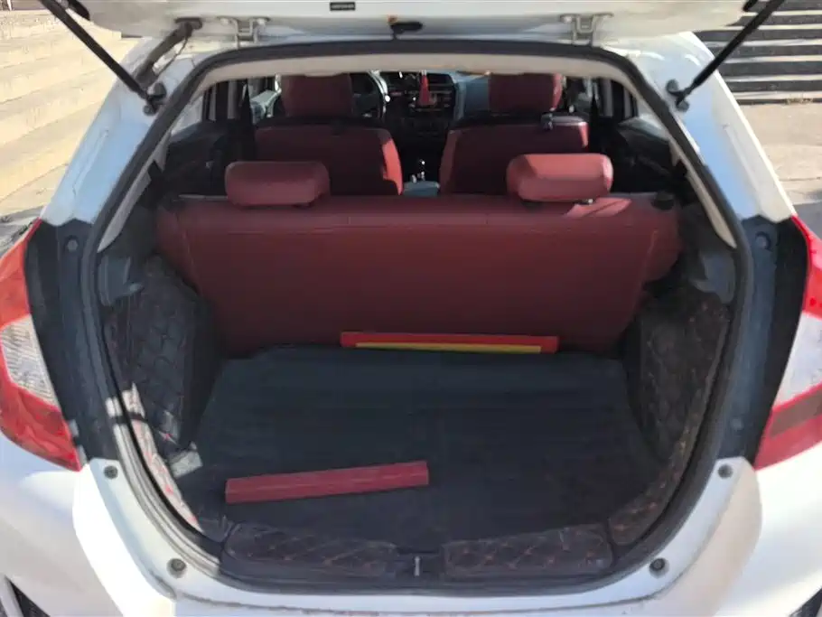 Honda Fit 2018 — фото 4