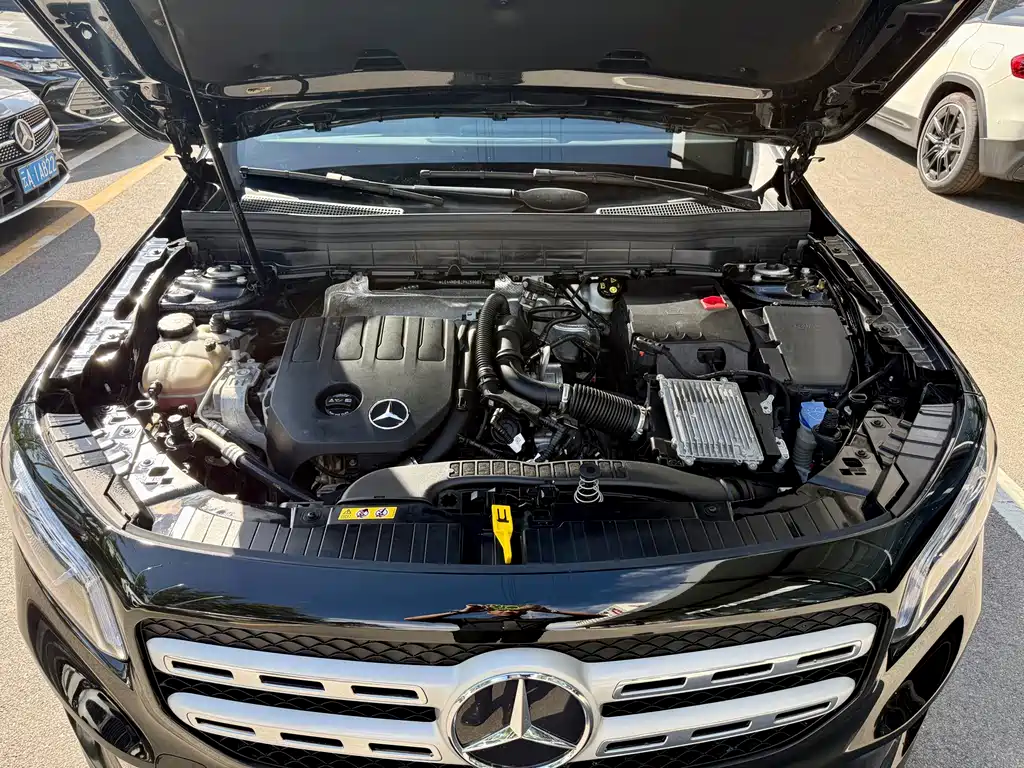 Mercedes-Benz GLB 2023 — фото 29