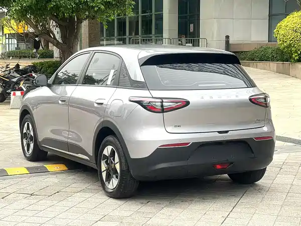 Geely Galaxy Starwish 2025