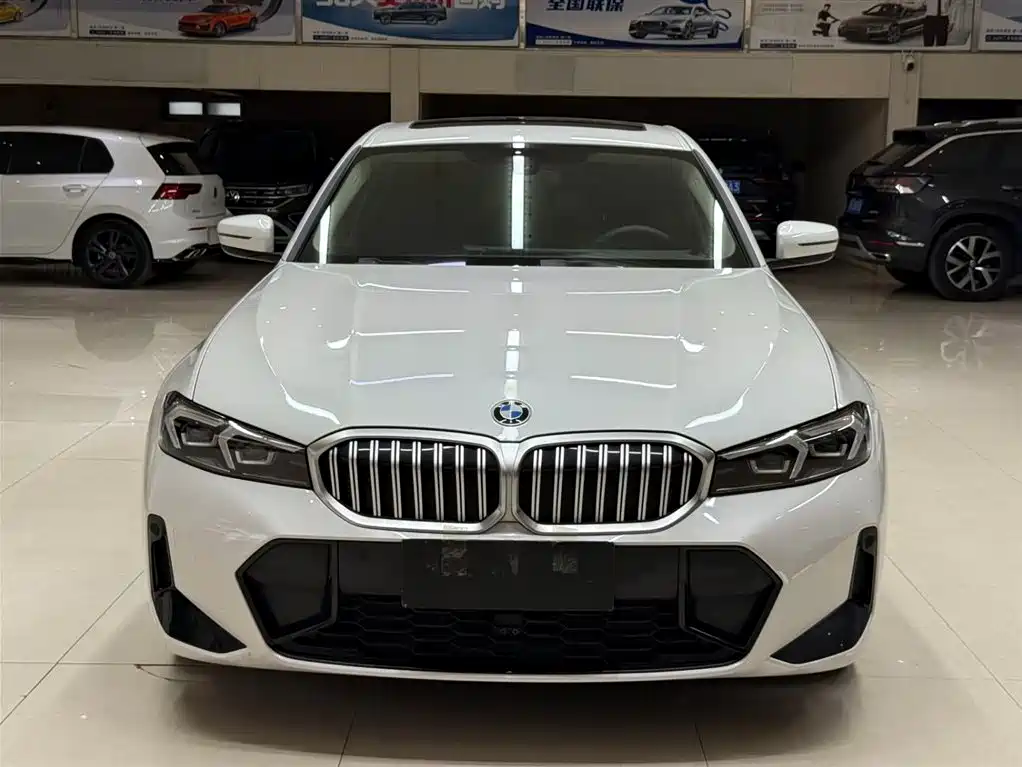 BMW 3 Series 2023