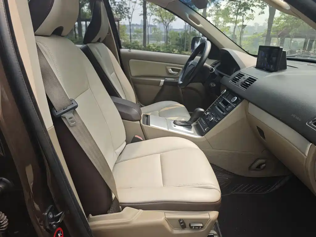 Volvo XC Classic 2015 — фото 15