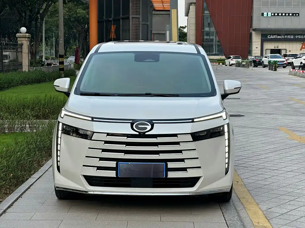 GAC Trumpchi E8 2024 — фото 2