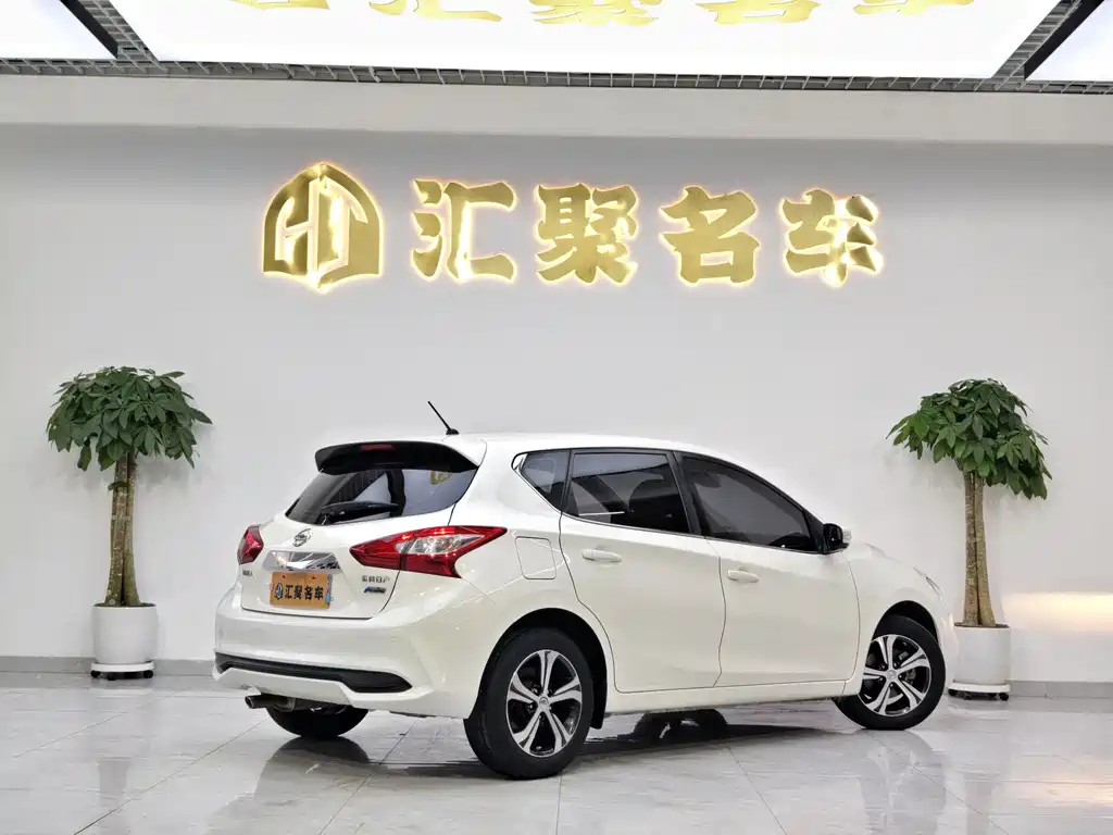 Nissan Tiida 2019