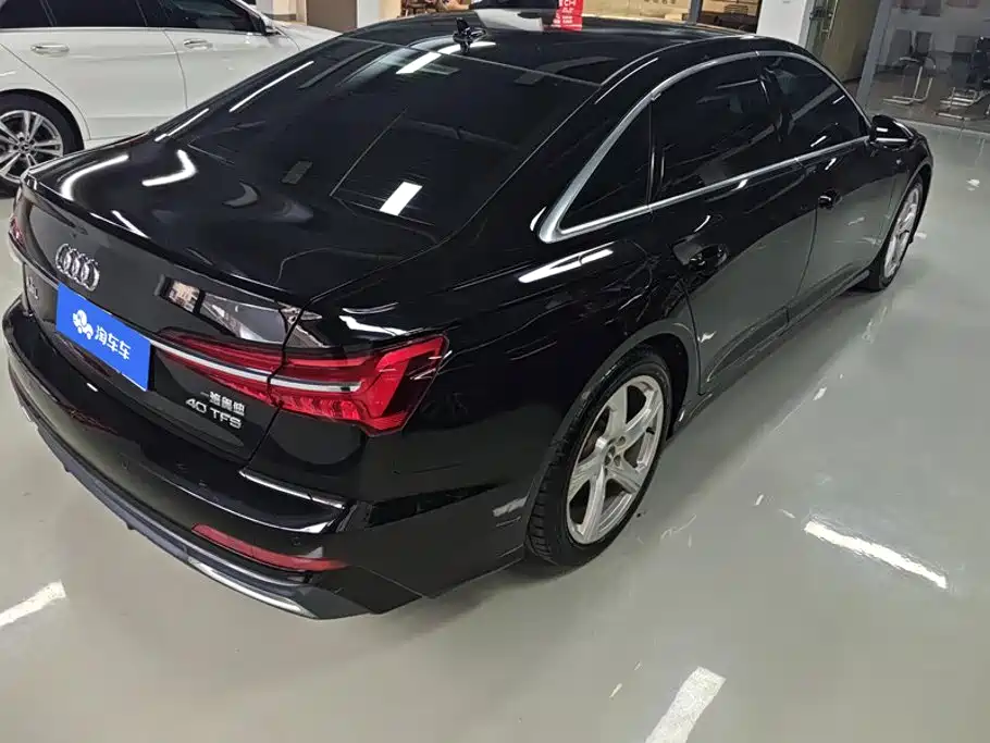 Audi A6L 2020