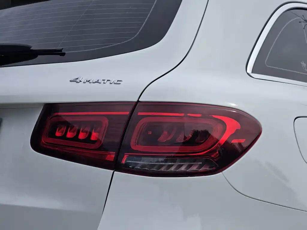Mercedes-Benz GLC 2022 — фото 17