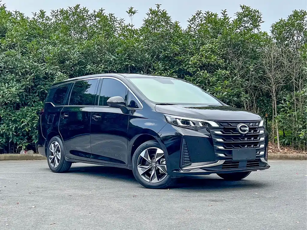 GAC Motor Trumpchi M6 2023 — фото 3